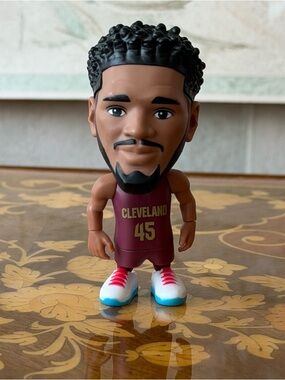 NBA Ballers Series 1 In Excellent Condition Donovan Mitchell #45 Red Jersey